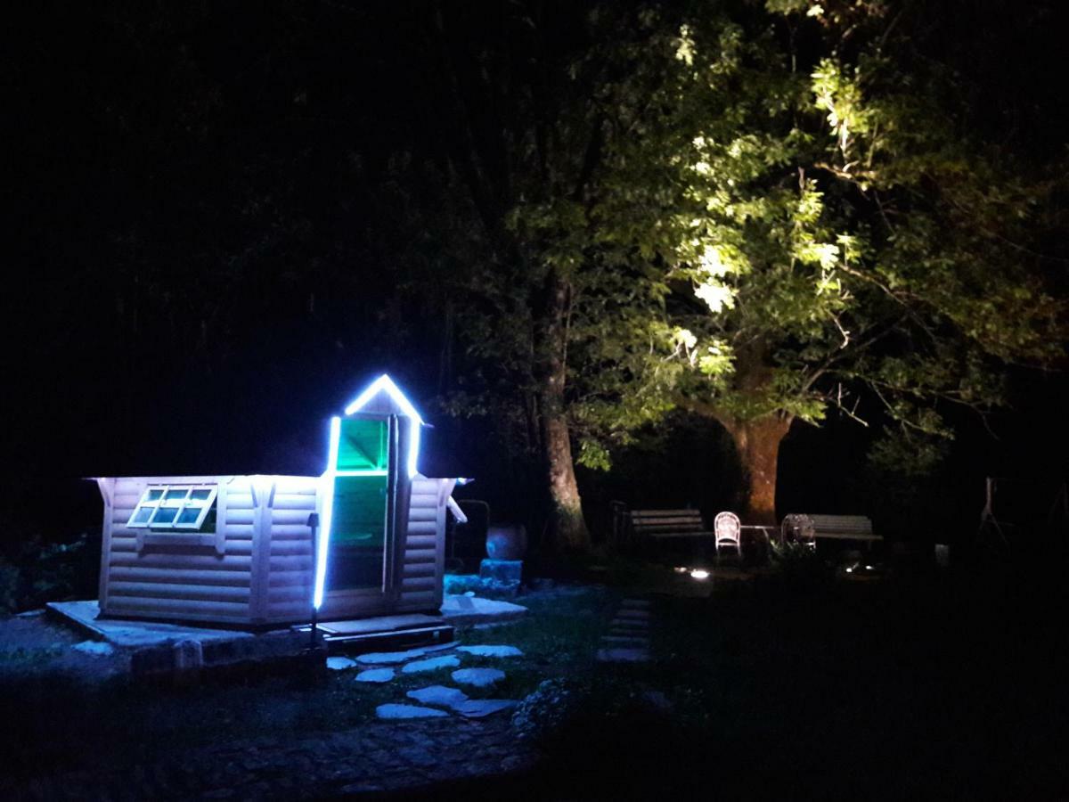 Les Jardins D'Armance Hotell Le Valdahon Exteriör bild